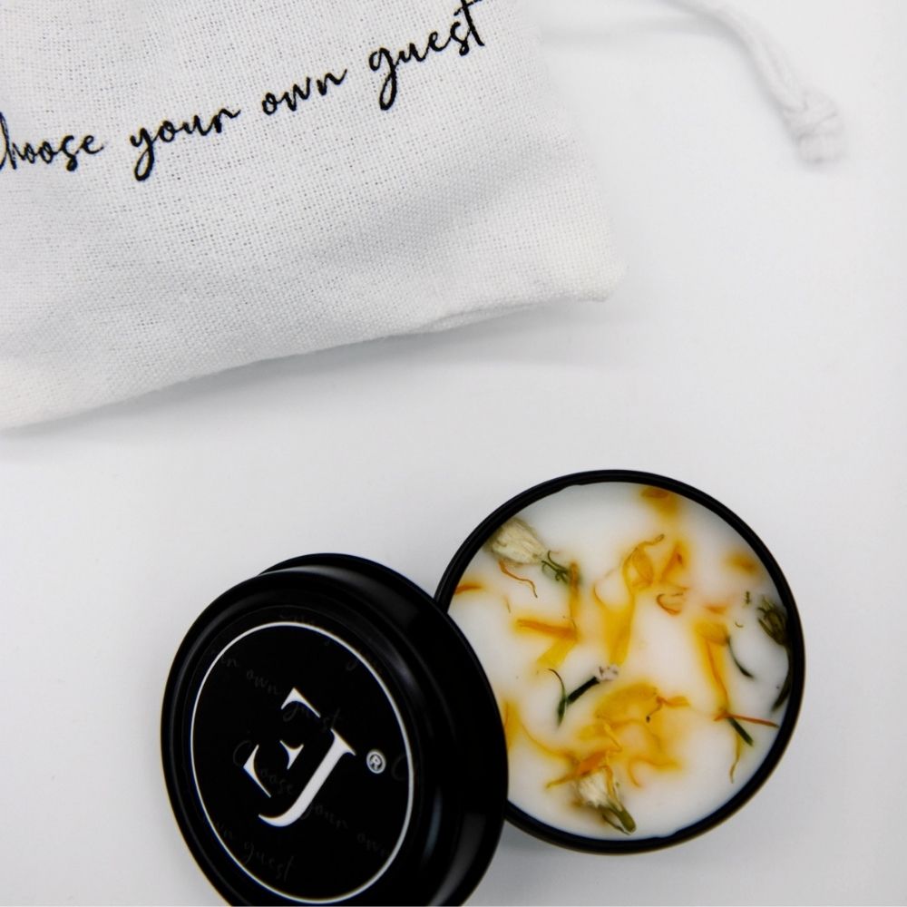 Quote candle in tin – Choose your own guest (small size)