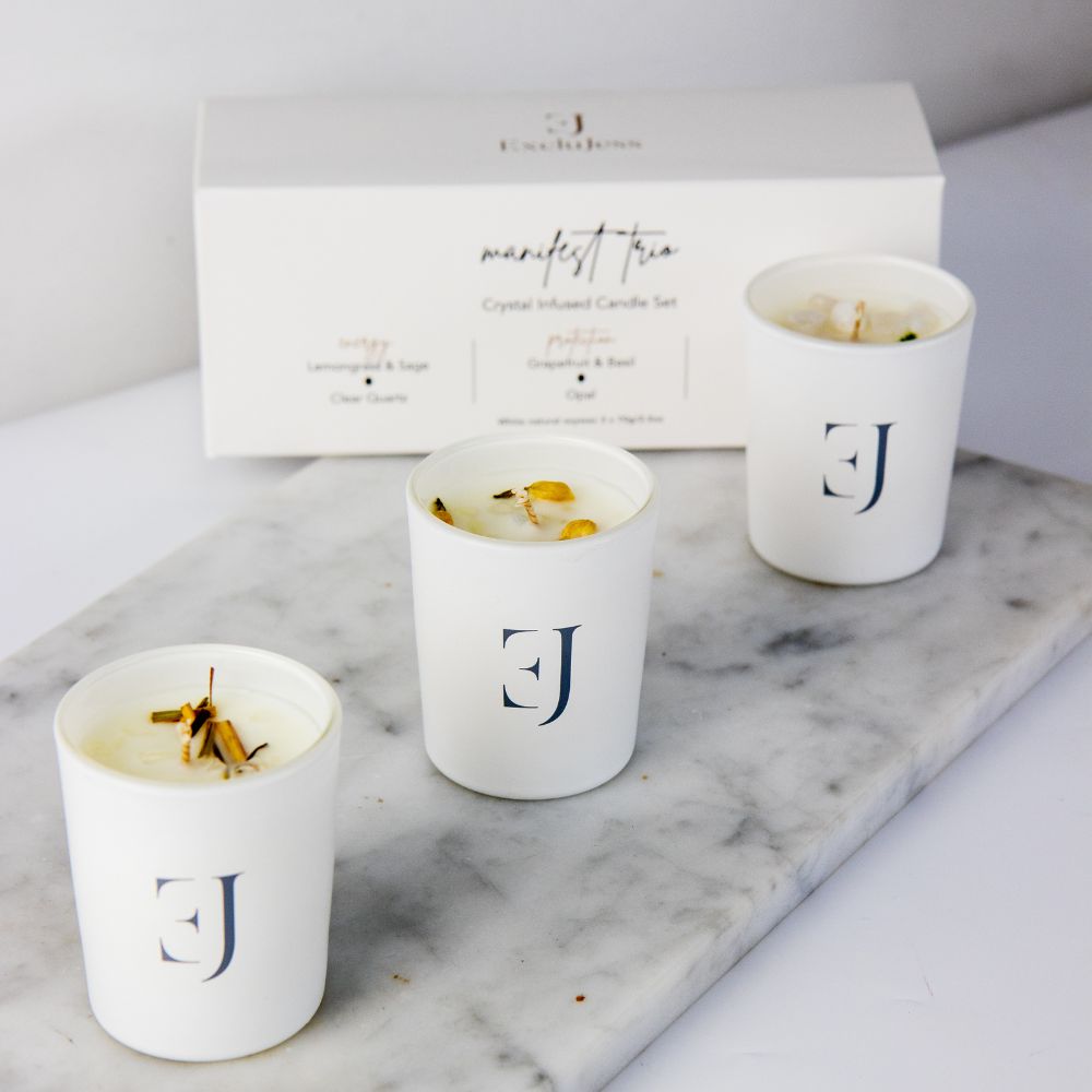 Manifest candles – set of 3 – white