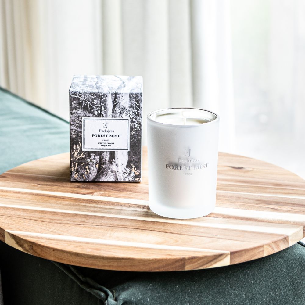Forest Mist Scented Candle – Frost