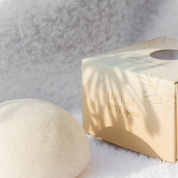 White konjac sponge