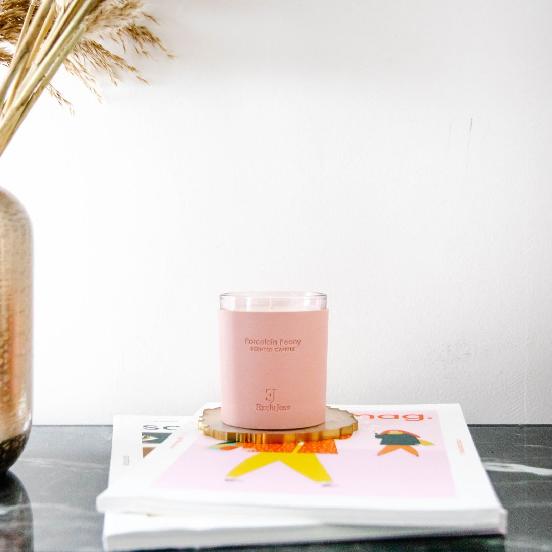 Pink leather porcelain peony candle