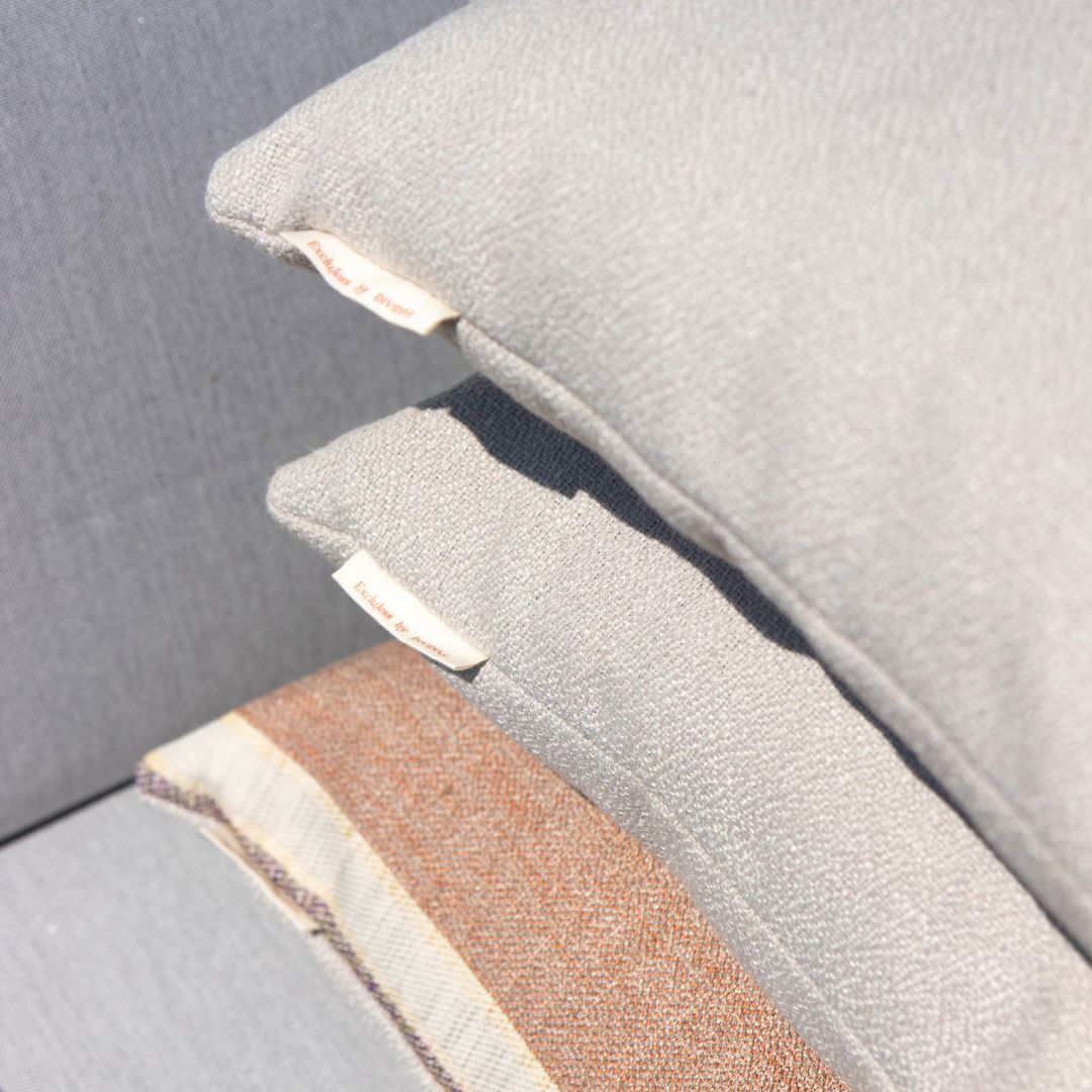 Set of decorative cushions: The perfect basic match