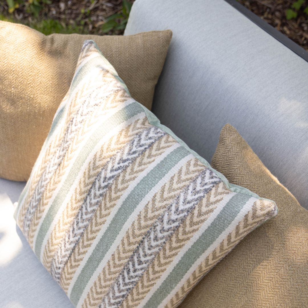 Set of decorative cushions: The earth match