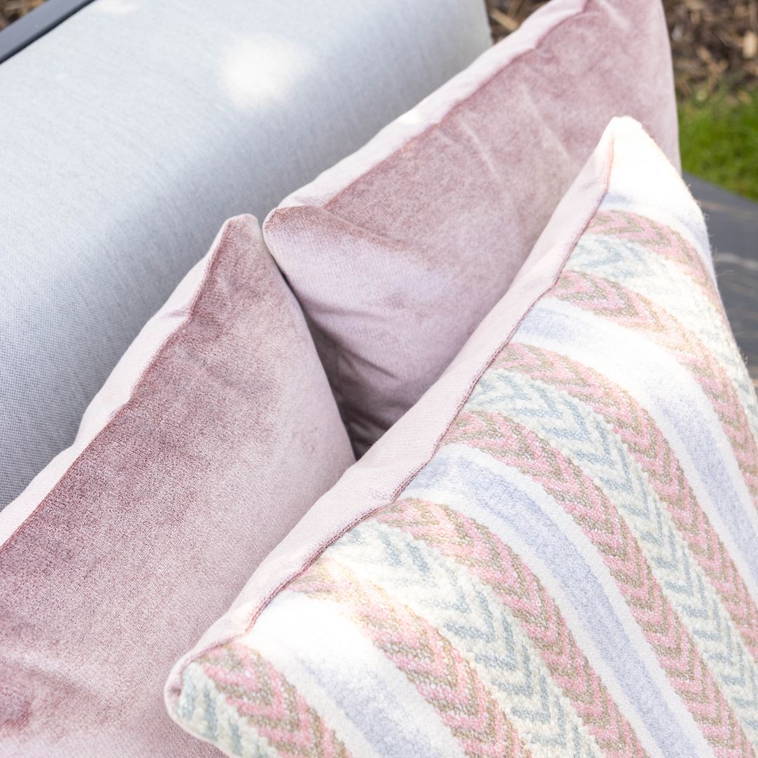 Set of decorative cushions: The sexy match