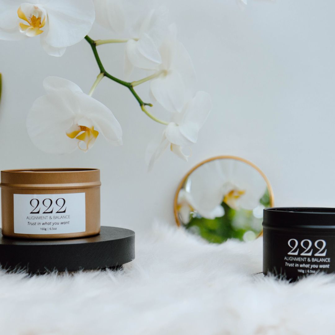 Gold manifest candle 222