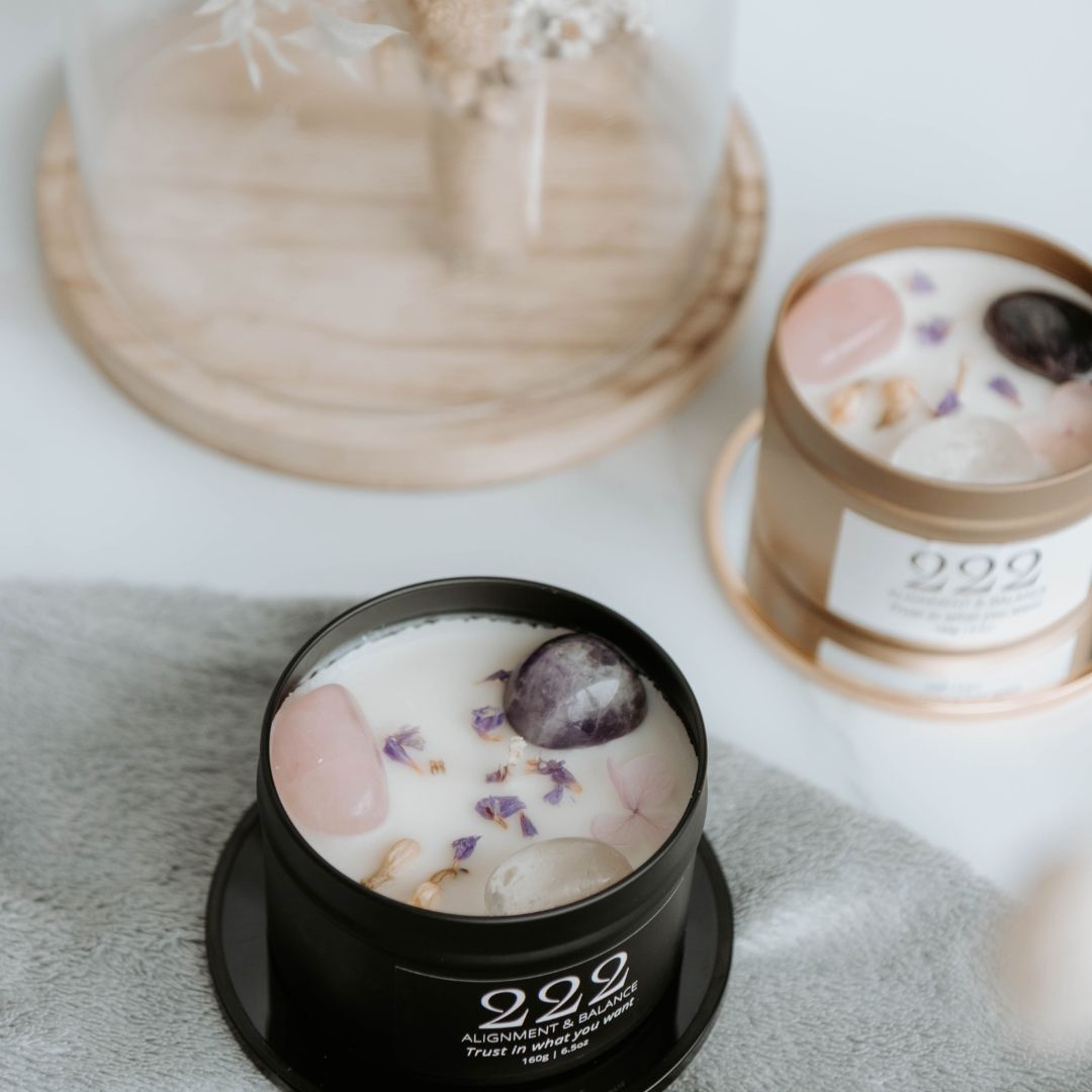 Black manifest candle 222