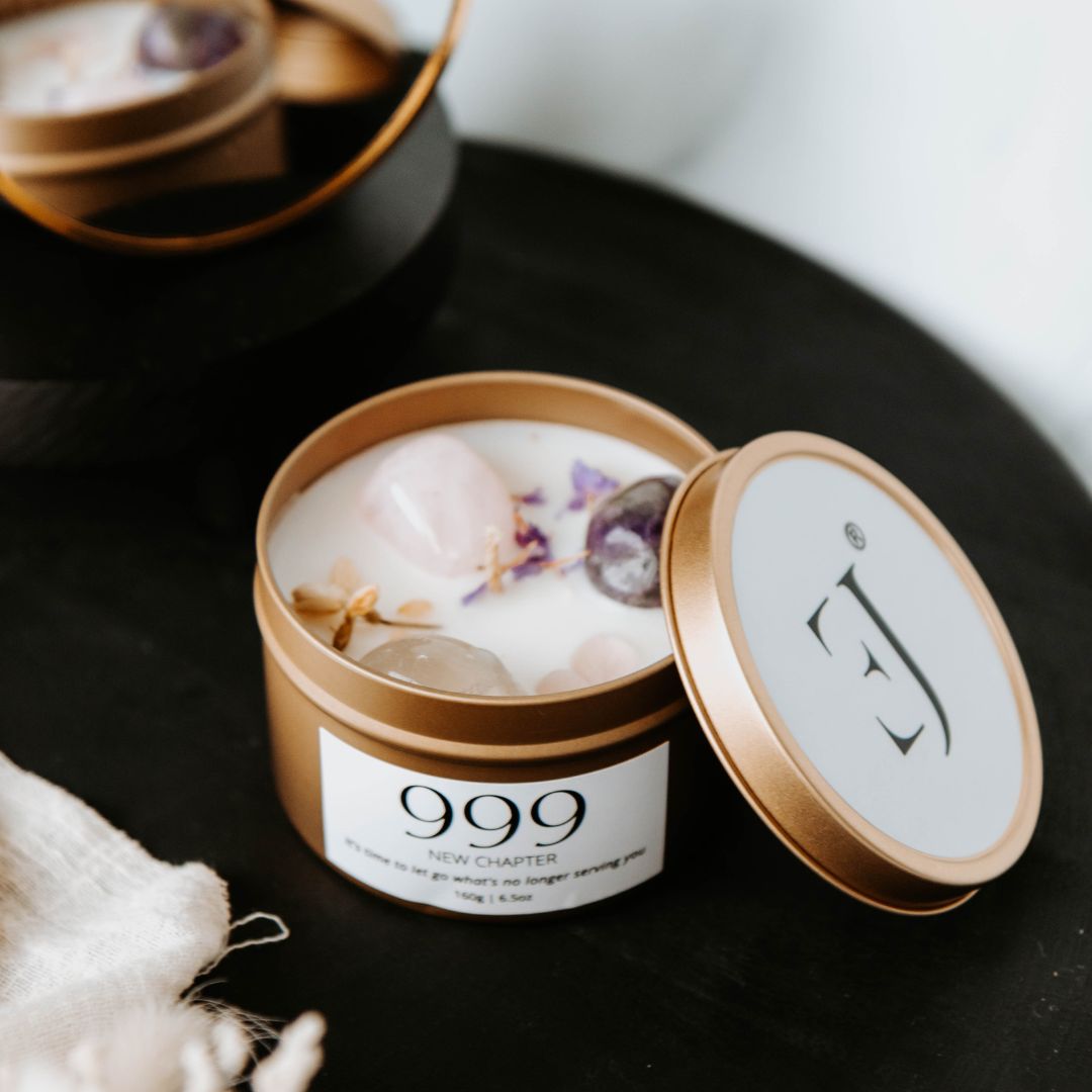 Gold manifest candle 999