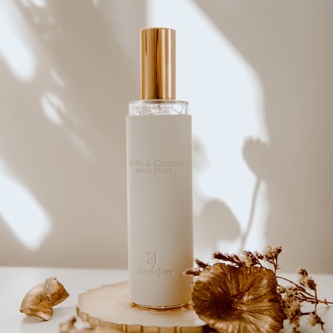 Vanilla and coconut white leather feel room spray