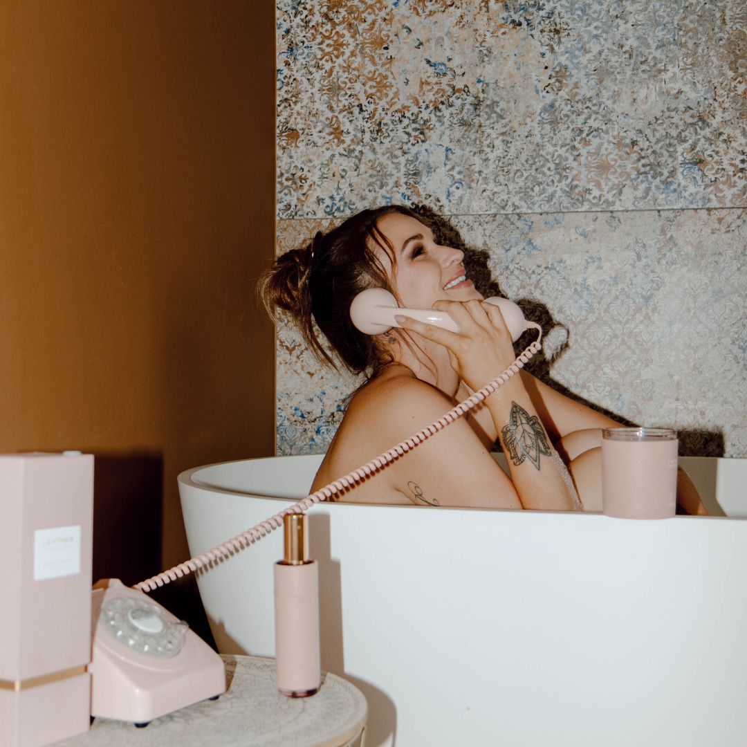 Porcelain peony pink leather feel room spray