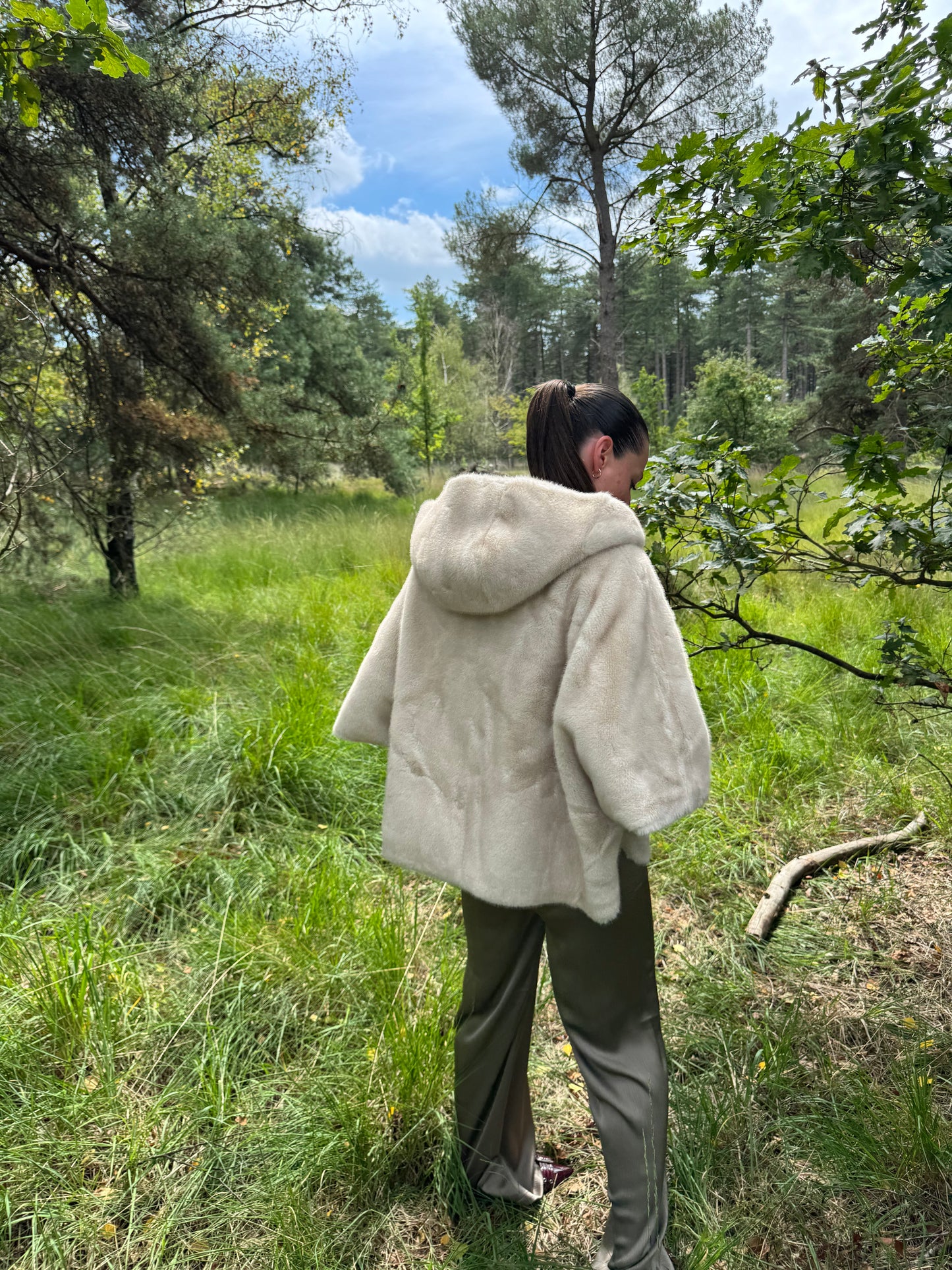 Faux Fur Jacket Beige met kap
