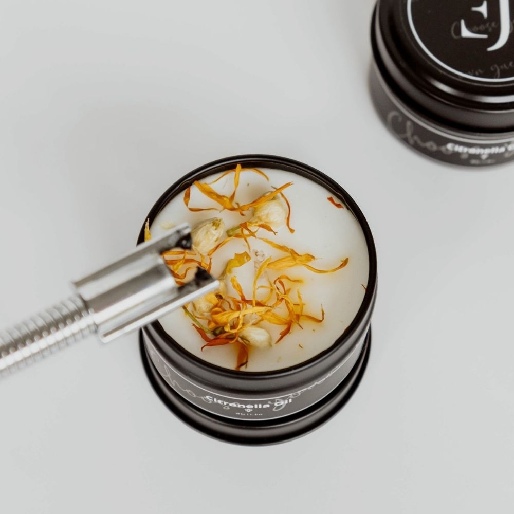 Quote candle in tin – Choose your own guest (small size)