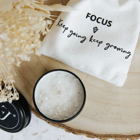Quote candle in tin – Keep going keep growing (small size)