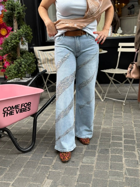 Glam Kristallen Wide Jeans detail kristallen