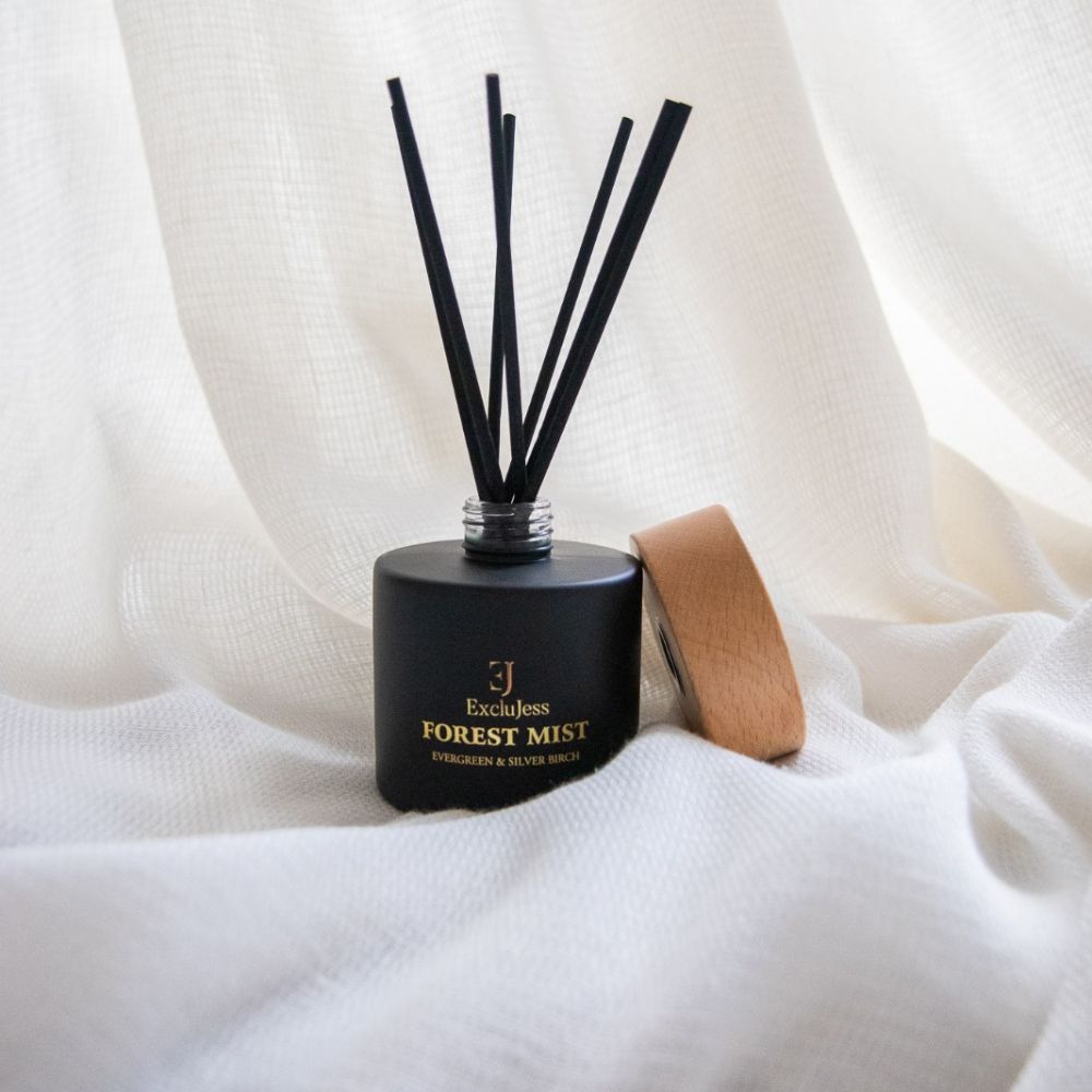 Forest Mist Gift set fragrance sticks & candle – Evergreen & Silver Birch