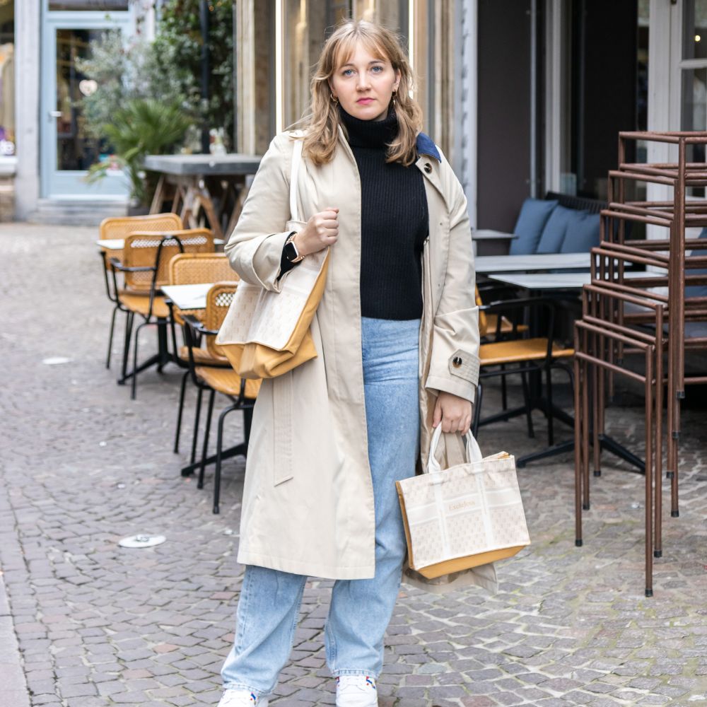 Shopping bag Exclujess – beige/gold (2 sizes)