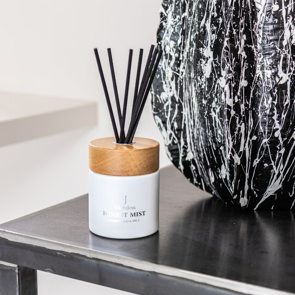 Forest Mist Fragrance Sticks – Amber Wood & Spice