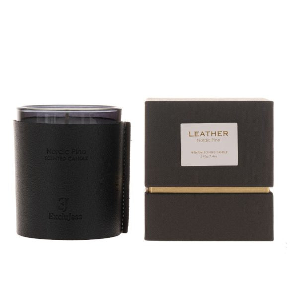Premium leather scented candle – Nordic pine