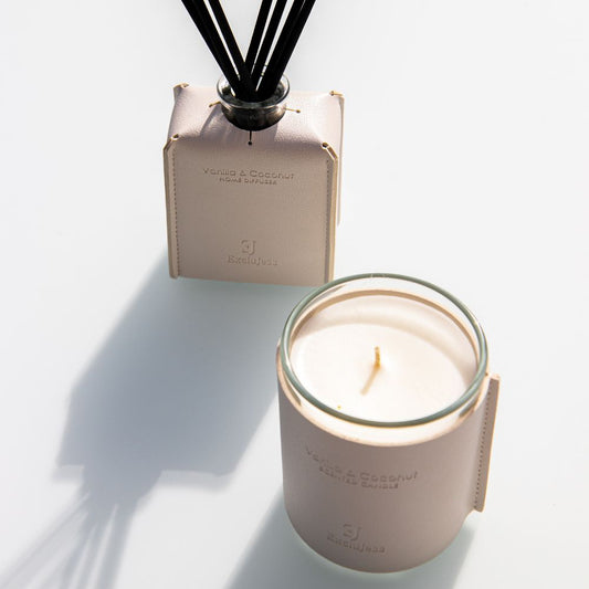 Leather Fragrance Sticks – Frosty Nights